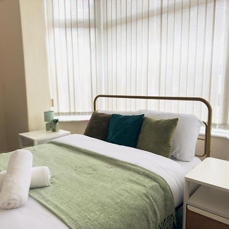 Double Bedroom Near City Center Manchester Ngoại thất bức ảnh
